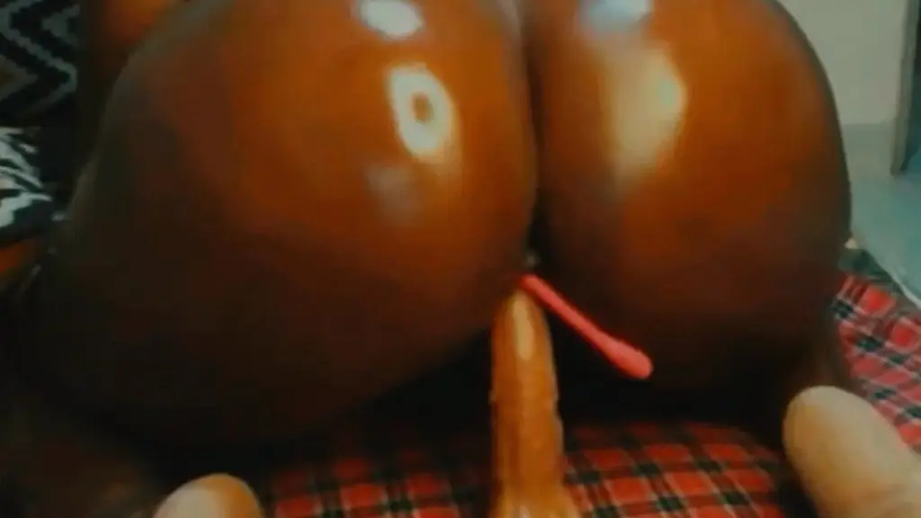 oiled bbw riding
