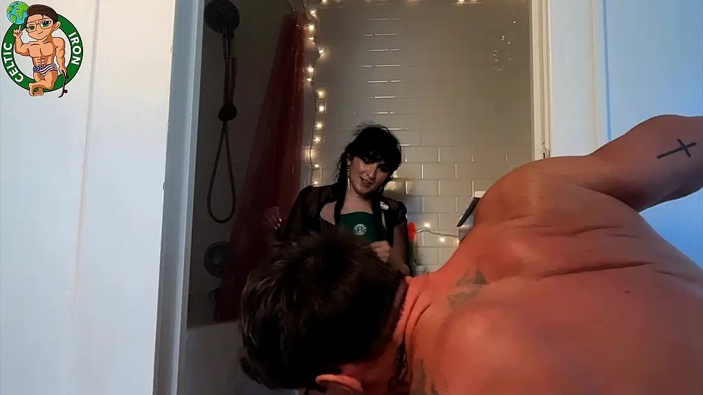 19 year old starbucks employee gets fucked - sextape