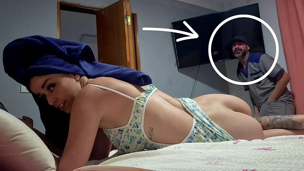 sexo com tecnico da net!!! ele ficou de pau duro me vendo!