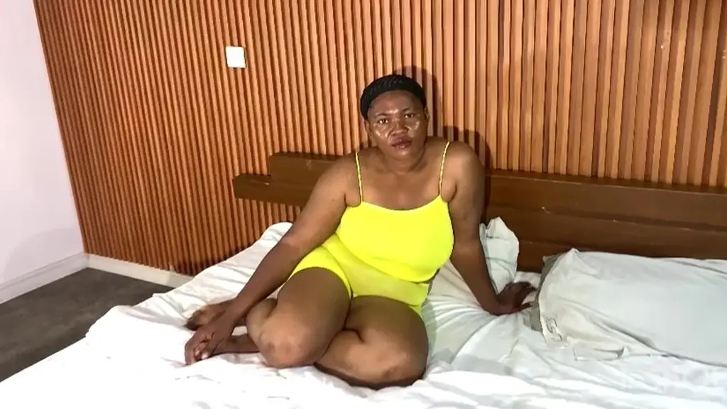 three some with my big sugar mum