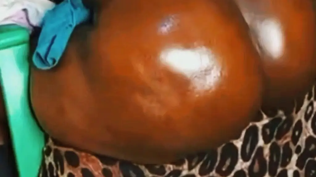 oiled bbw twerk