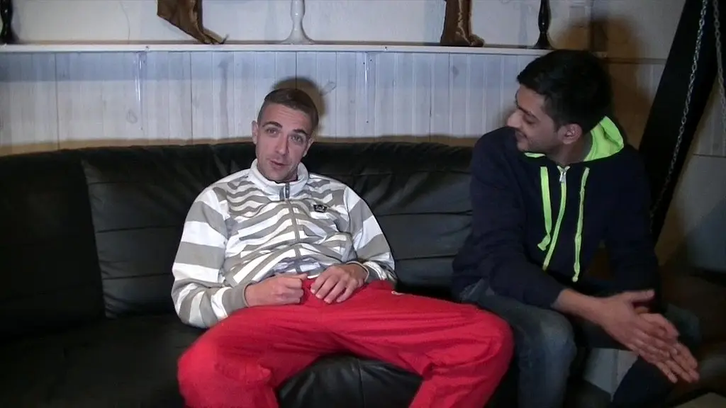 hetrero prend un gay pou se vider les couilles