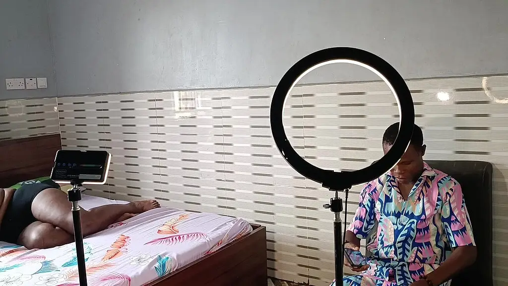 behind the scene of hot sugar mommy wants some fresh young dick.