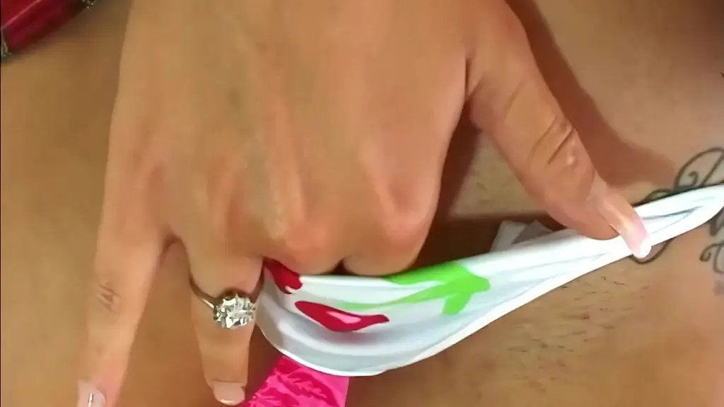 bailey brooks deep throats and takes bbc cumshot