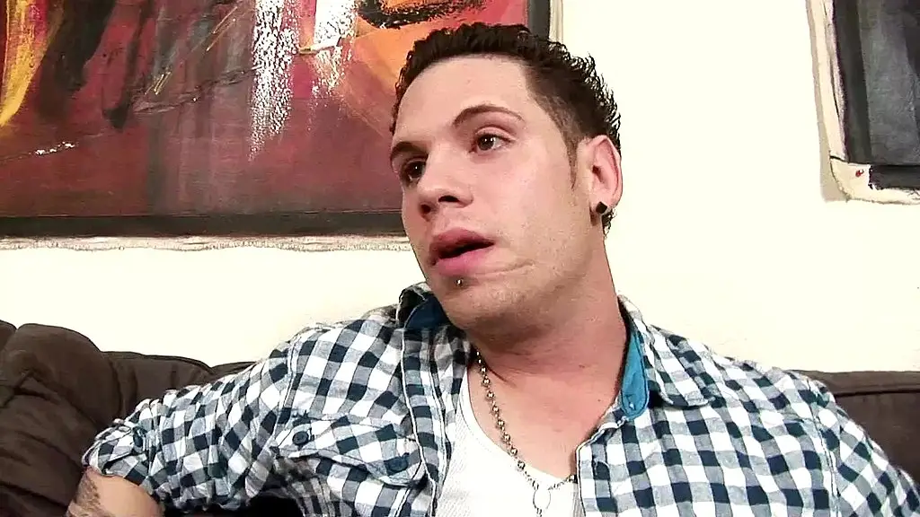 kartier blowjob and masturbates for john espizedo