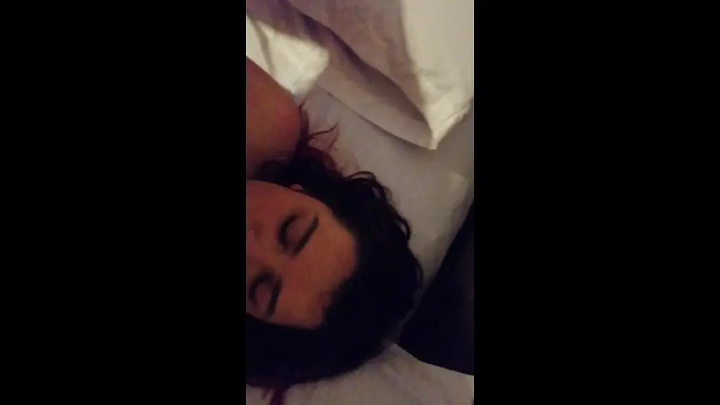 esta rica peli roja blanca le gusta el anal