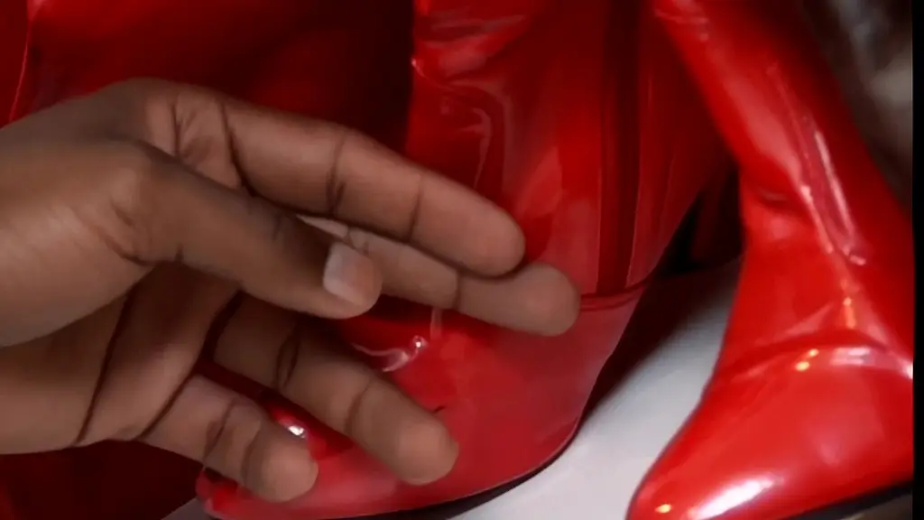 sinnamon love takes bbc anal and ass to mouth
