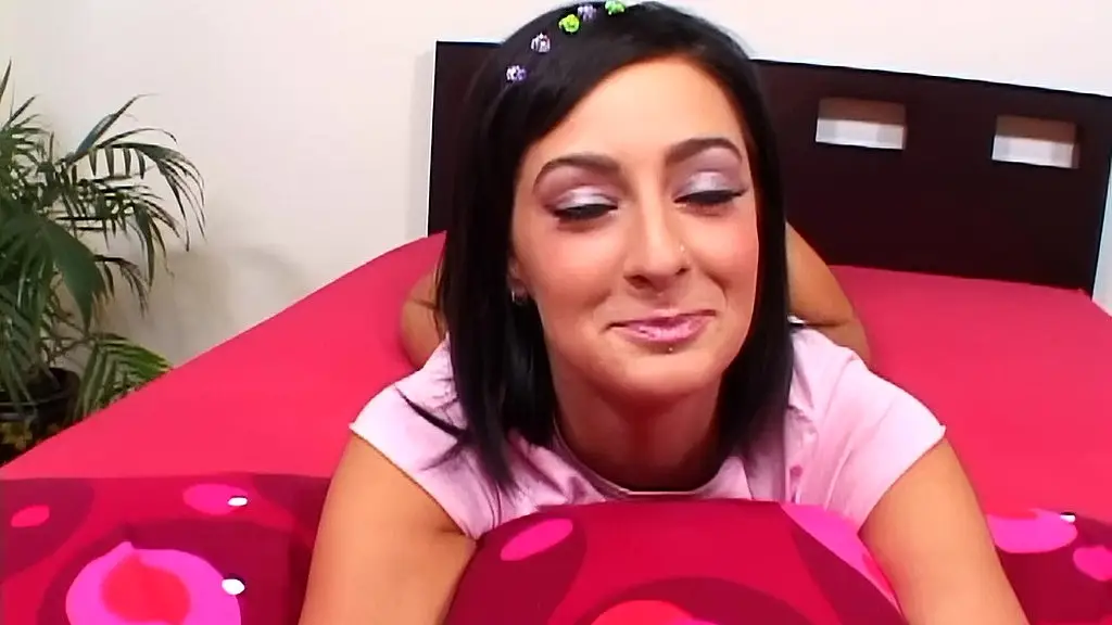 presley maddux swallows barry scott s facial cumshot