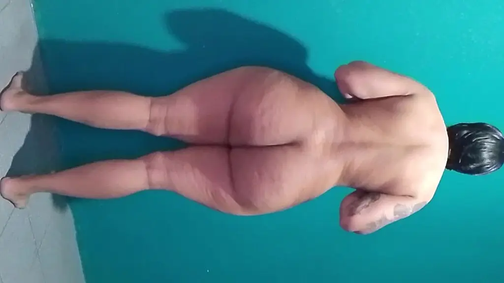 edited video - doll with a curvy body, a big ass and a small dick