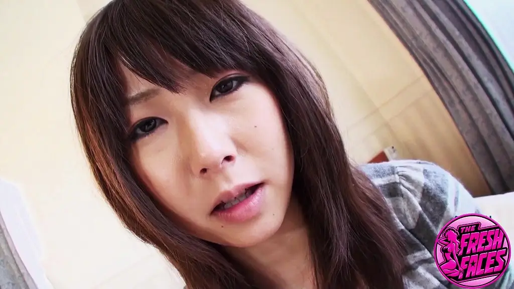 pretty faced japanese teen’s pussy completely destroyed