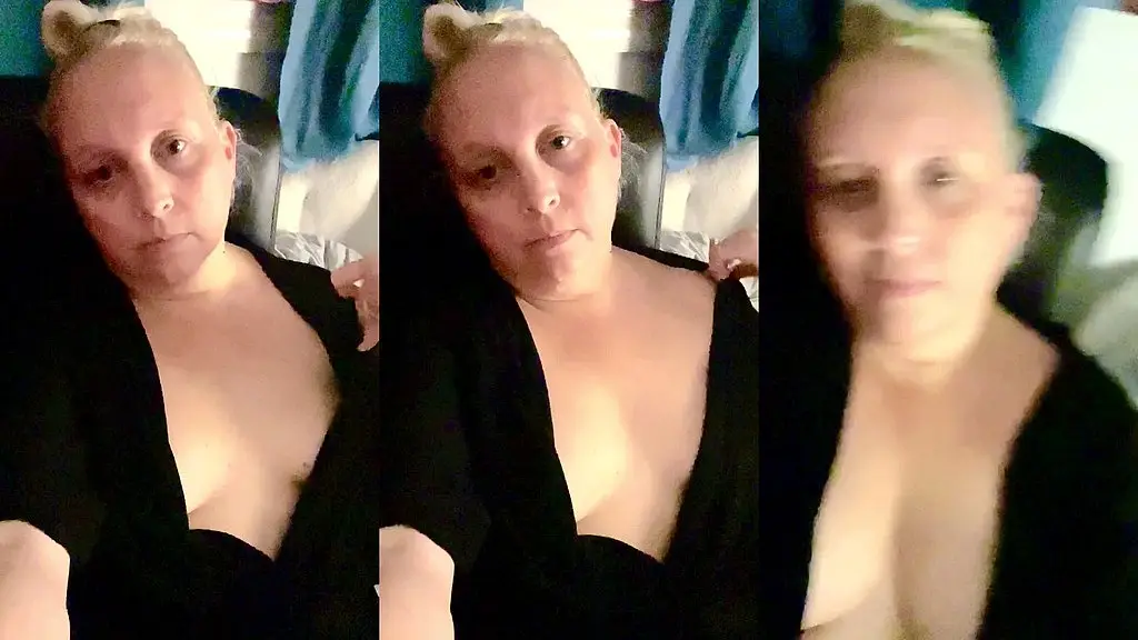 revylu - just getting sexy before they get home