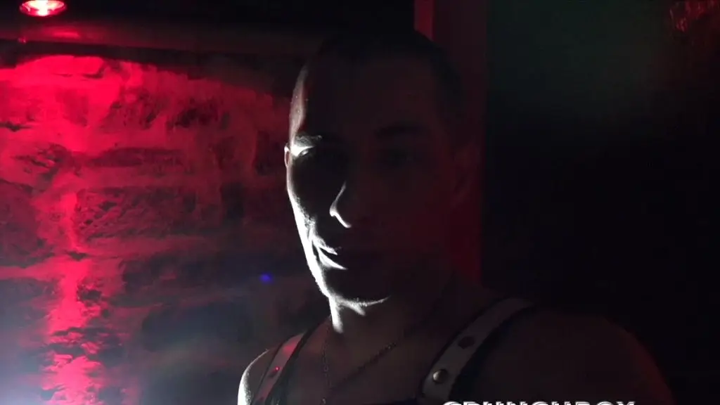 straight ok to be sucked and fucked raw by gay friend