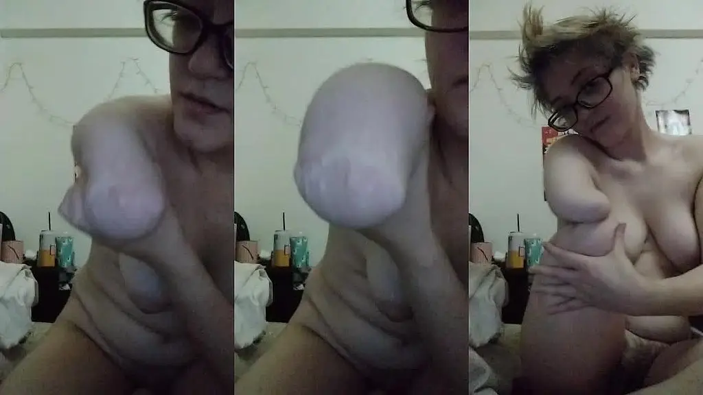 doble amputada se masajea los munones