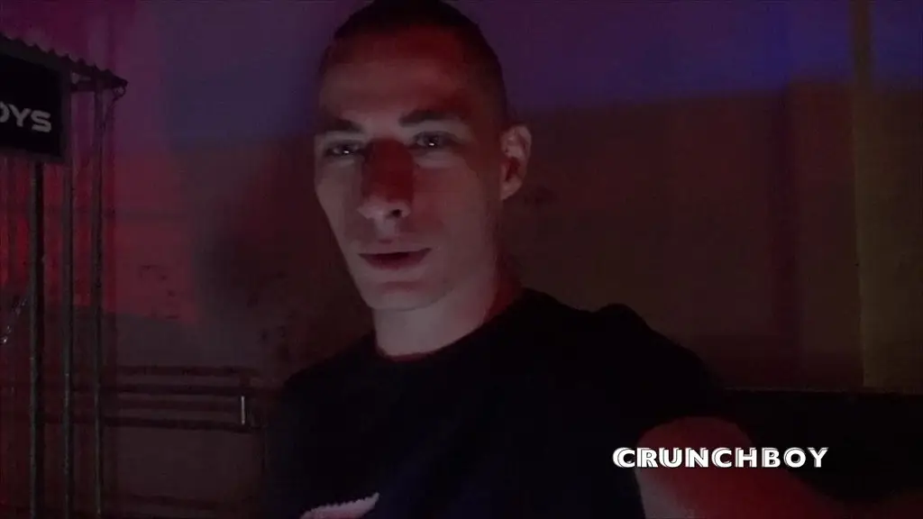 hey man i am not gay but ok to suck me because i am hot