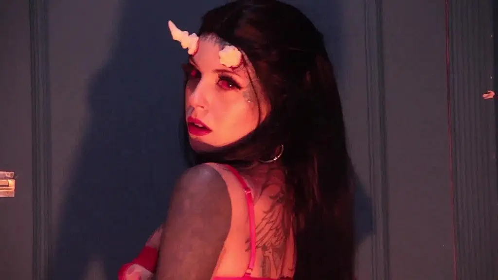 full video -succubus drives you wild with lust while masturbating.
