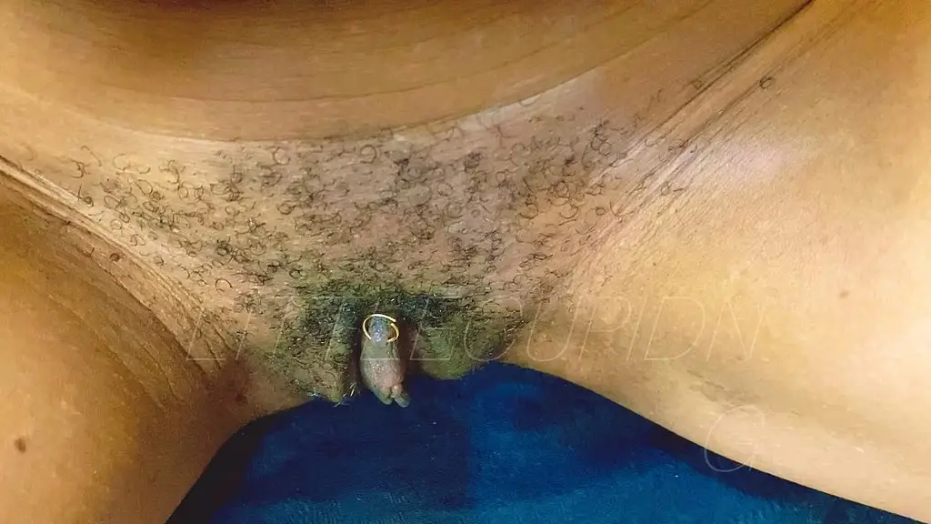 fucking my freaky self at my married sister’s kitchen