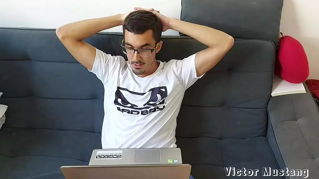 не могу заставить себя заплатить за член или трахнуть его