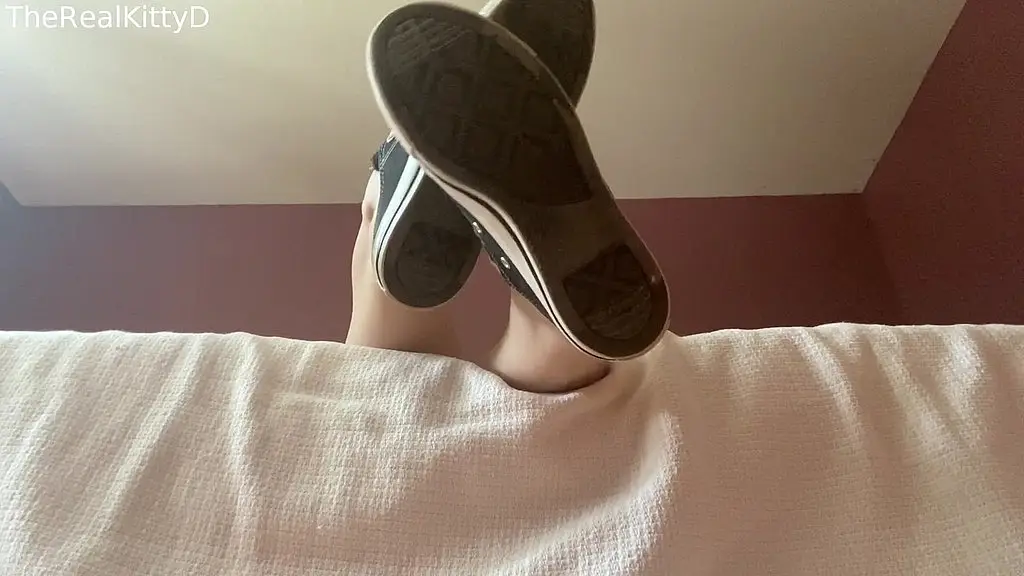 spying on step sister in converse