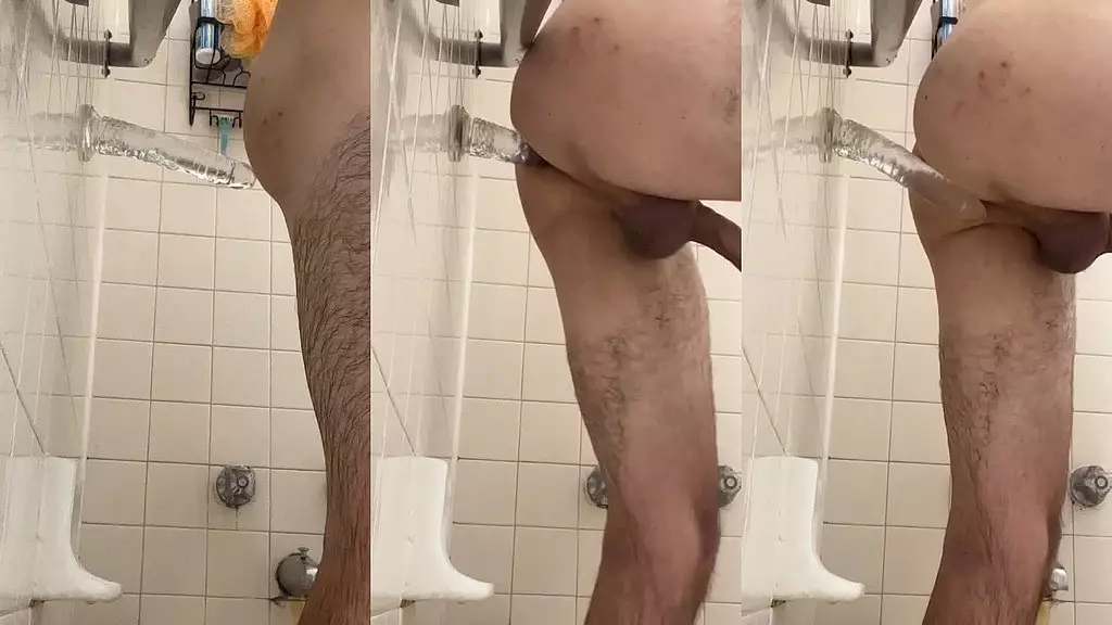 bottomsub - трахнули в задницу во время душа