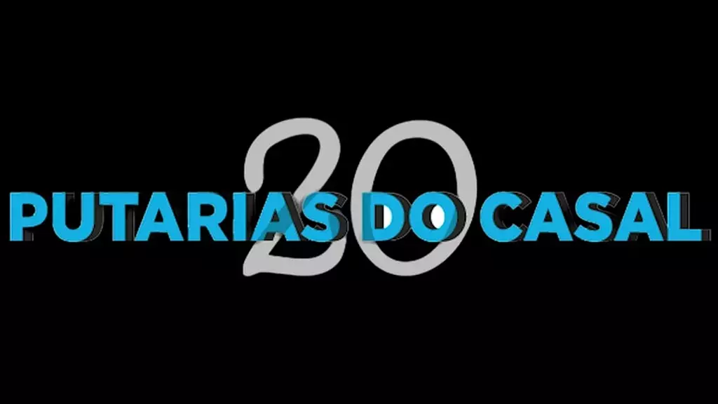 casal faz sexo sem camisnha dentro do apartment e os vizinhos vao relamar