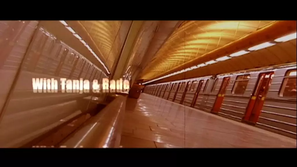 Рейд и Таня, девушки в клубе