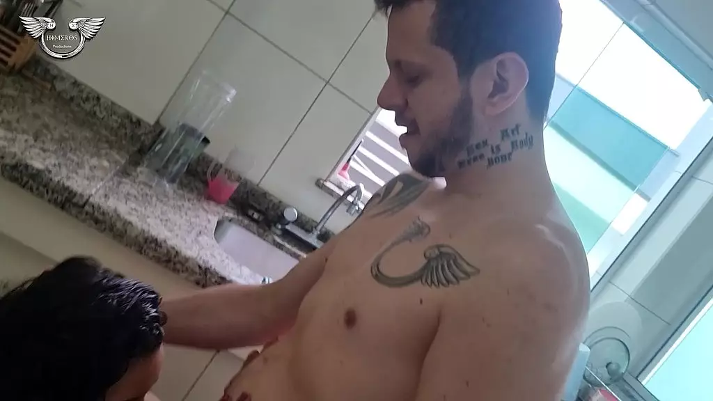 fudendo gostoso na cozinha da mansao hiseros - com hiseros e espuleta